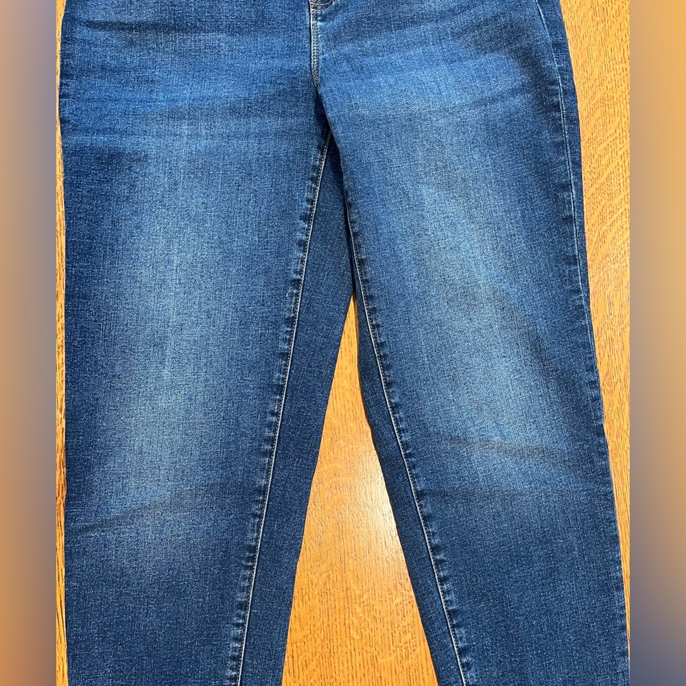 Talbots Everyday Relaxed Jean High Rise Stretch - Picture 4 of 10